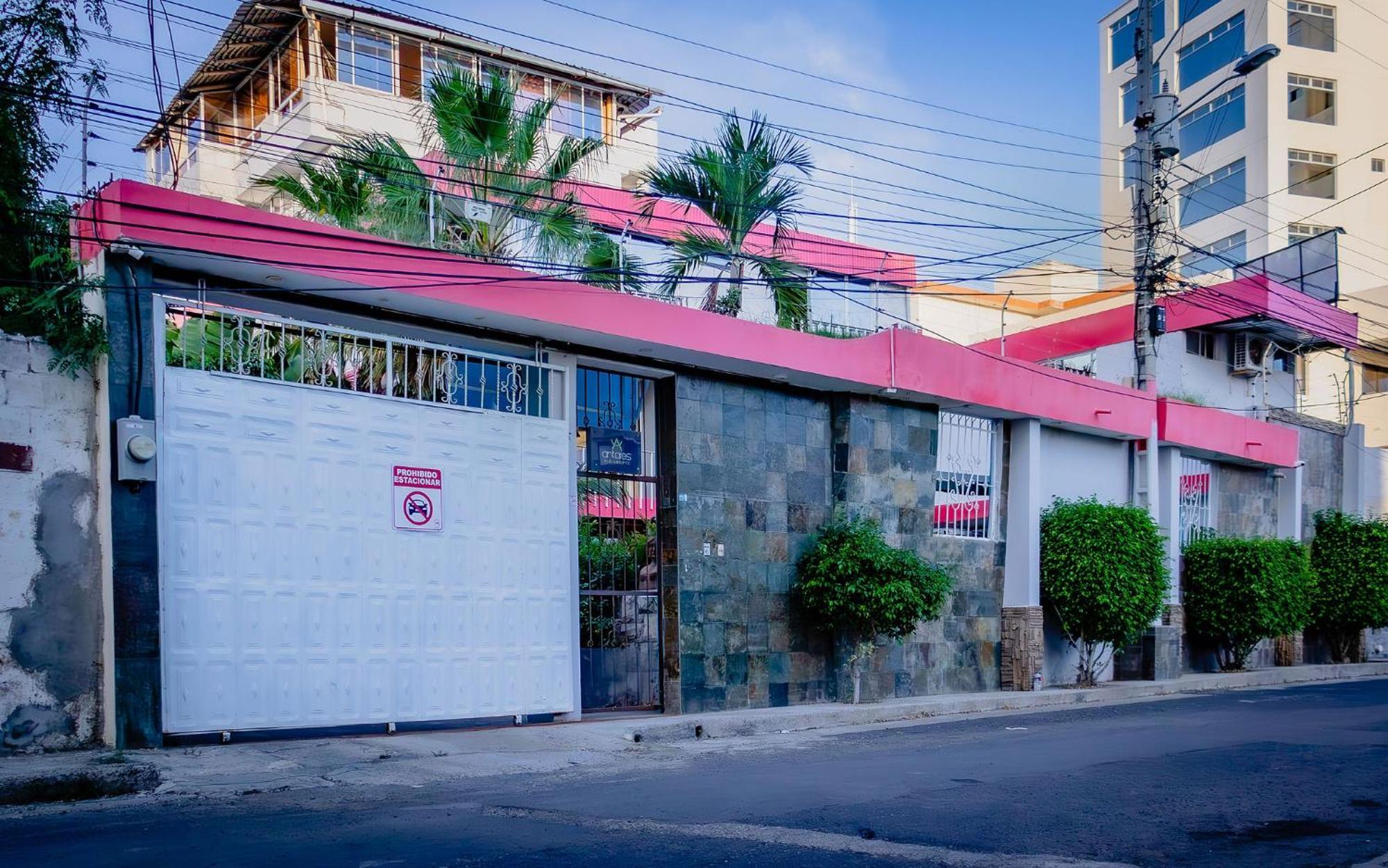 Hostal Antares Manta Exterior foto
